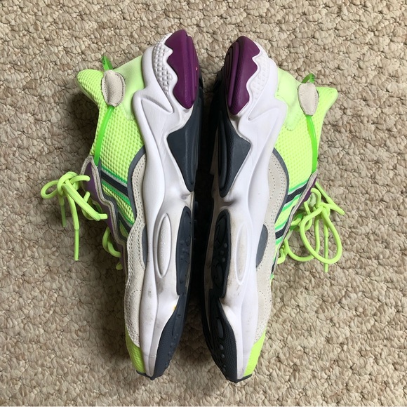Ladies adidas 2098_OZ:WEEGO_ADIPRENE sneakers. Size 8.5. Purple/lime green - Picture 3 of 7